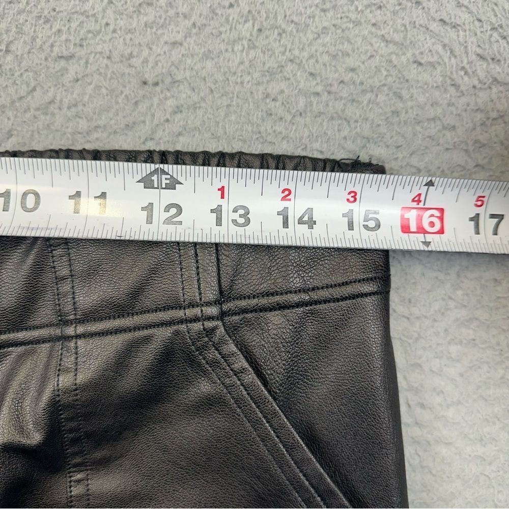 Spanx Faux Leather Leggings Womens Medium Black Stretch Pockets Casual Tapered - Picture 8 of 15